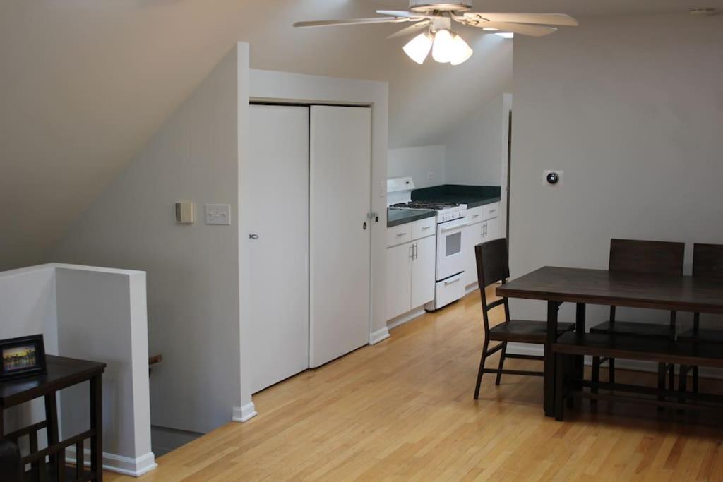 Lincoln Park Living - 3 Queen Beds - Sleeps 6 Chicago Buitenkant foto